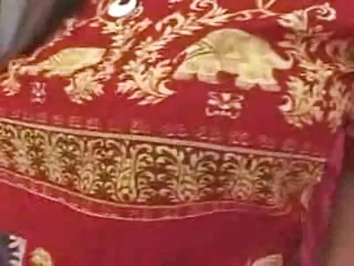 കൗമാരക്കാരിയായ സുന്ദരിയെ അവളുടെ സുന്ദരനായ കാമുകൻ ചതിക്കുന്നു
